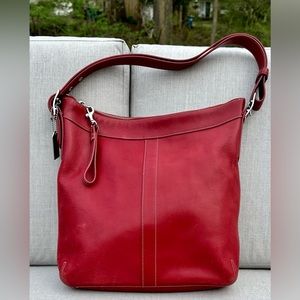 COACH VINTAGE HANDBAG-/CROSSBODY- CLASSIC- SLIM DUFFLE- RED